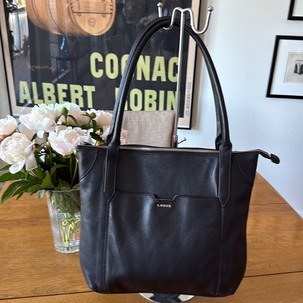 Lodis pebbled leather bag